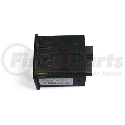 Mopar 68096428AD MEDIA HUB