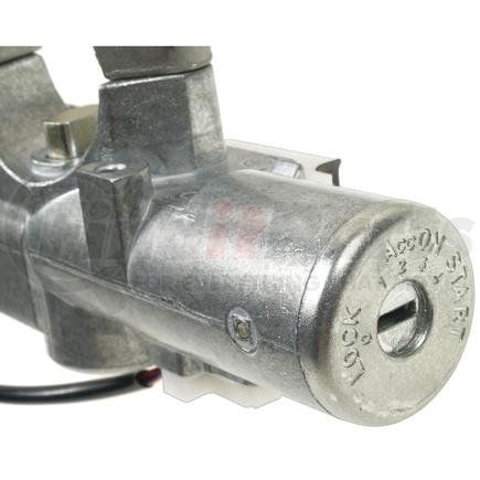 Standard Ignition US-682 Ignition Switch With Lock Cylinder