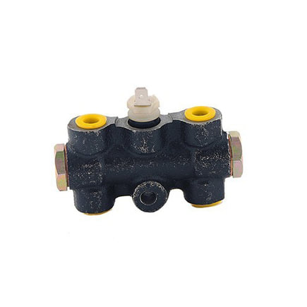 Brake Hydraulic Line Junction