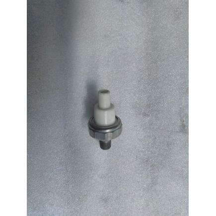 Fuel Injector Vacuum Switch