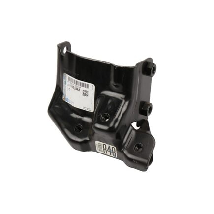 Nissan Engine Mount Bracket
