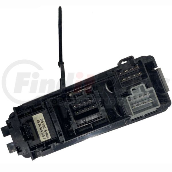 Freightliner 16915481 Door Lock Switch | FinditParts Freightliner 16915481 Door Lock Switch | FinditParts