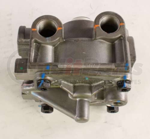 Bendix 5013735 Air Brake Relay Valve | FinditParts